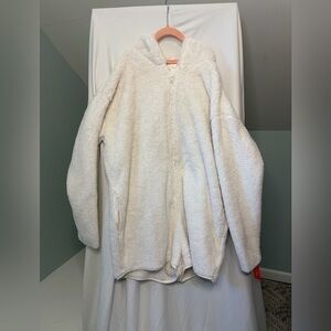NWT Colsie Adult Fuzzy White Romper Jacket size M